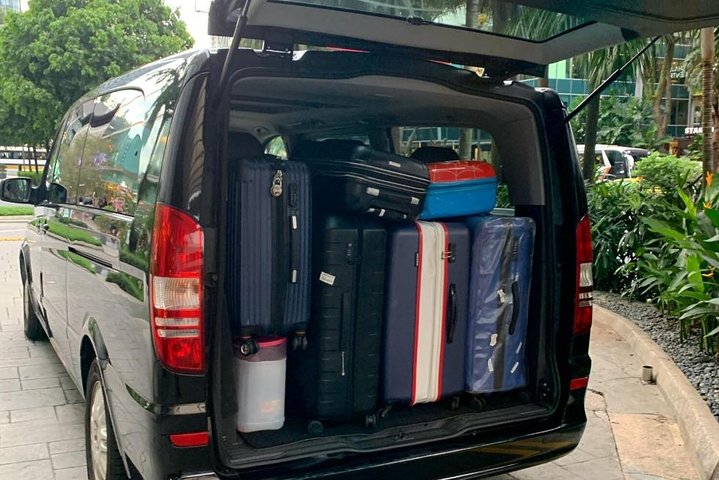 Emergency luggage and people transfer Como